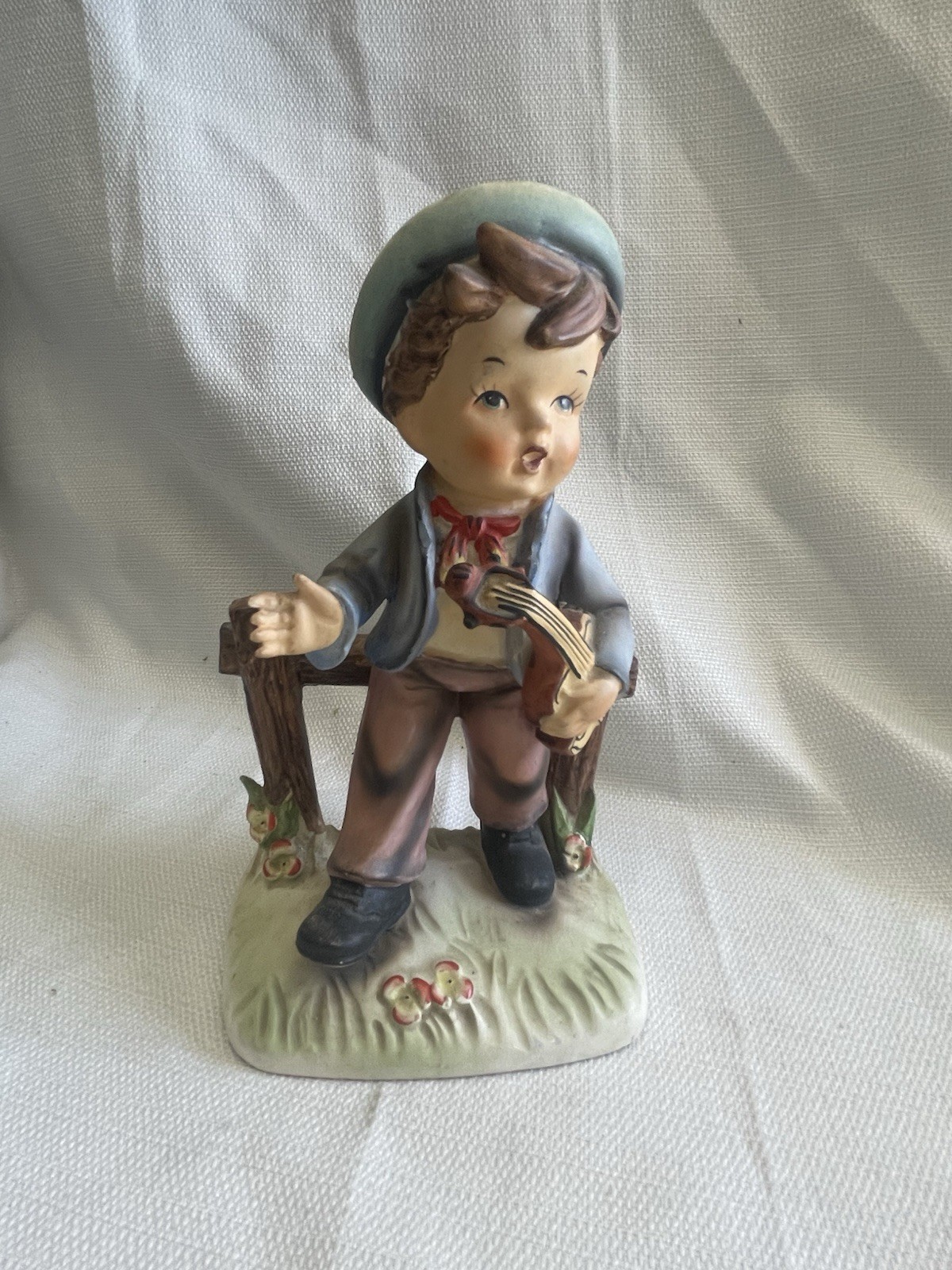 Vintage Boy with Violin Porcelain Figurine M-6501