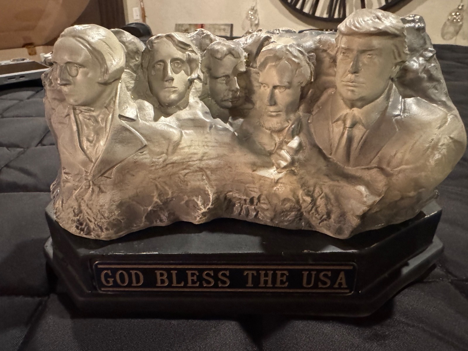 New In Box Mount Rushmore Trump Statue God Bless the USA