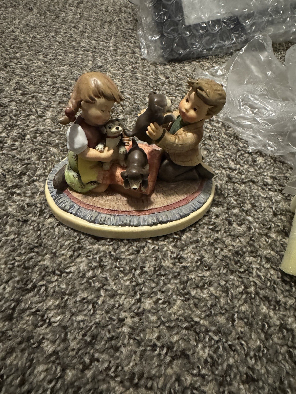 Hummel figurine “Puppy Surprise” 2015 First Edition, 4.50″ tall