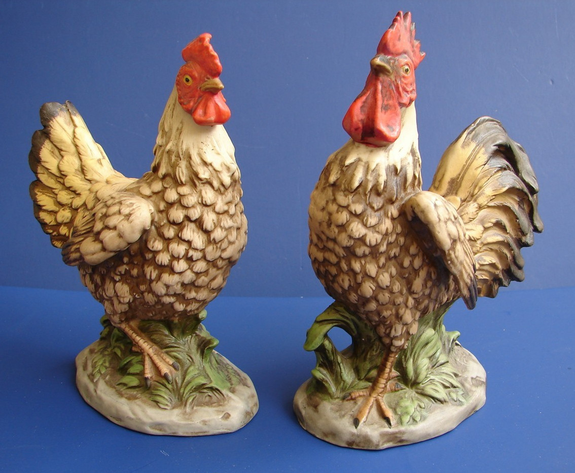 Homco Rooster & Hen Chickens 1446 Set of 2 Country Farmhouse Vintage Figurine