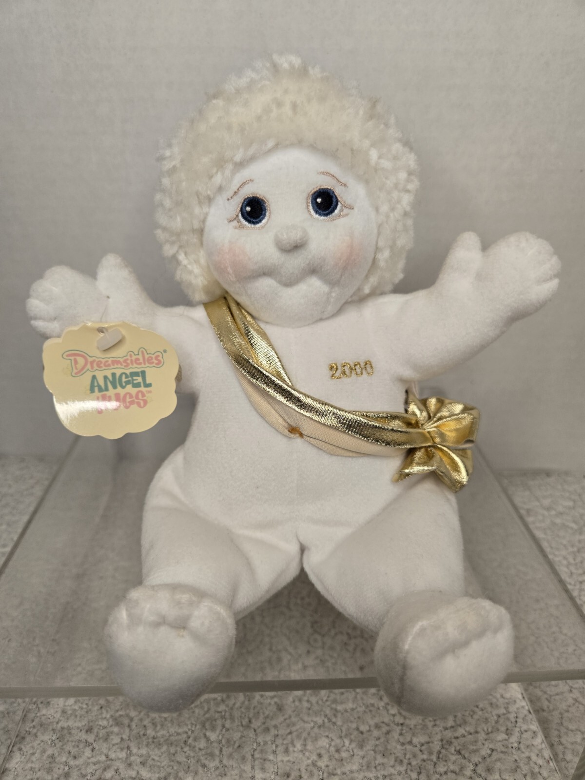 Dreamsicles Dawn Angel Hugs 2000 With Tag 9″ Plush Christmas DOB 1/1/1999