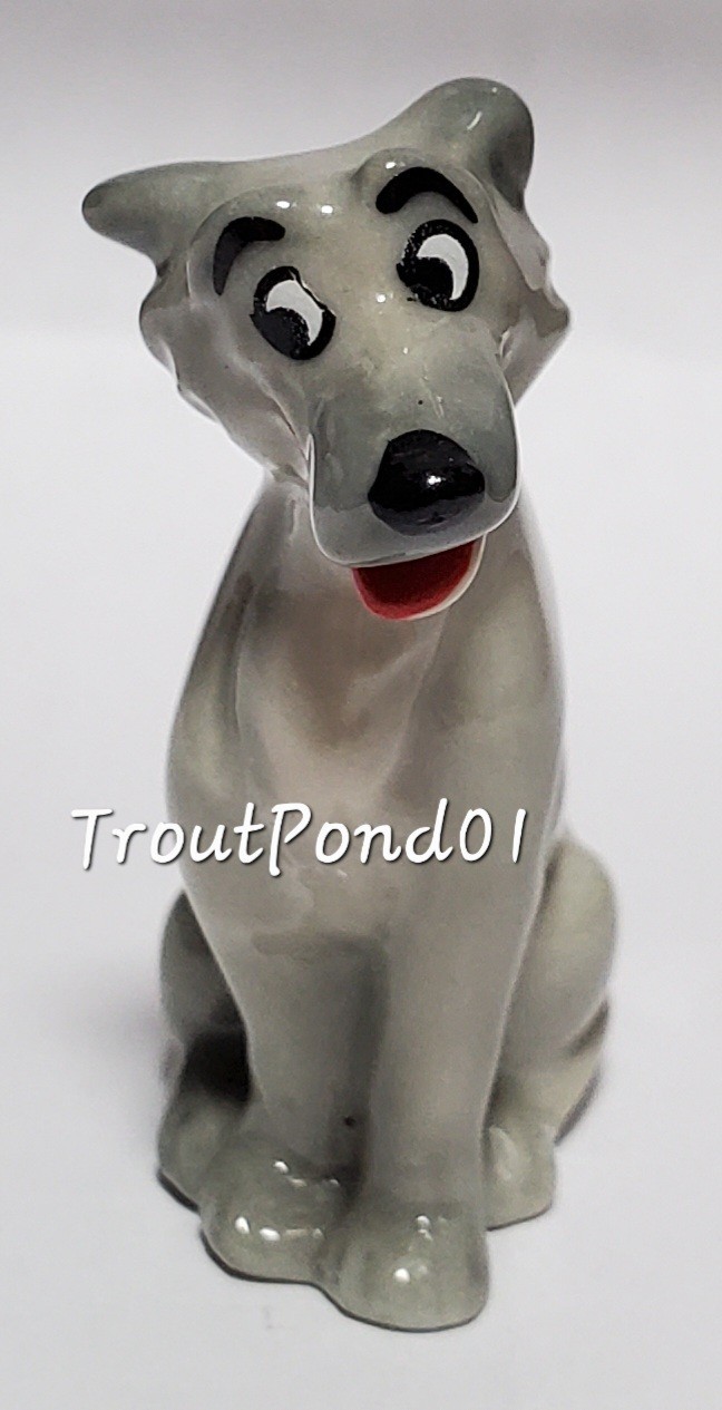 Wade Whimsies Figurine Disney Hat Box Hatbox Series Fox and the Hound Chief Dog