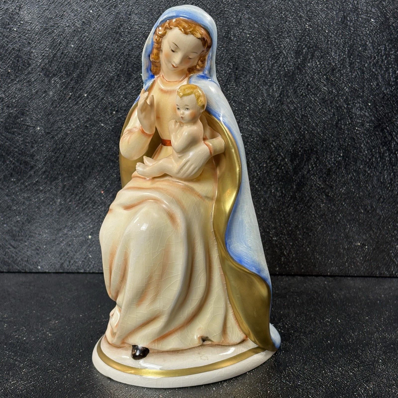 Vintage Goebel Madonna with Christ Child Figurine 40146-21 Mary and Jesus Unger