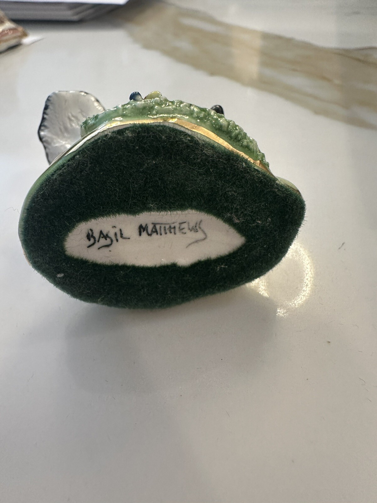 Basil matthews Skunk figurine