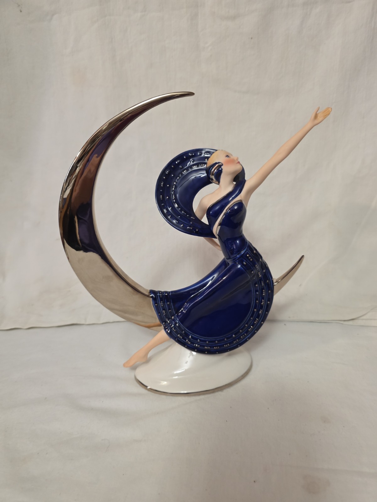 “Moonlight In Platinum Franklin Mint 10″” Statue Figurine – Victoria Oldham 1987
