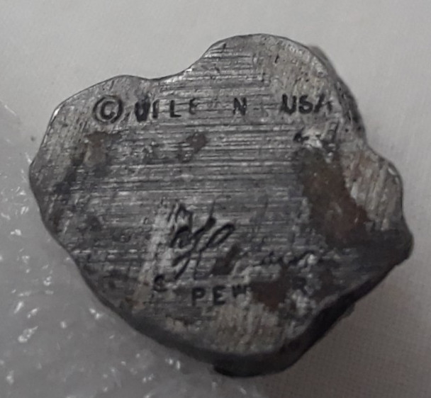 Wileen USA Vintage Miniature Pewter Bird Figurine Signed 1 1/4″ by 1 1/2″