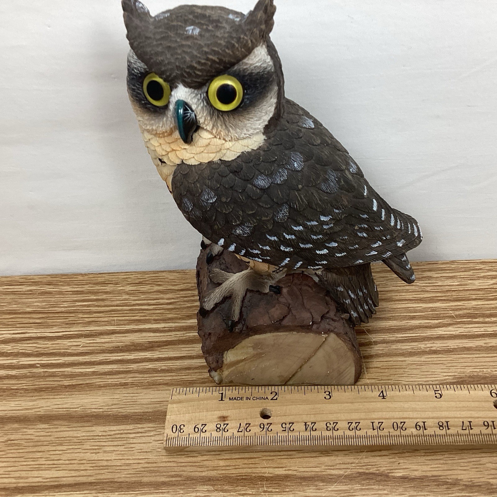 Vintage Resin 7″ Tall Owl Figurine Hand Painted Fine Detail Lightweight