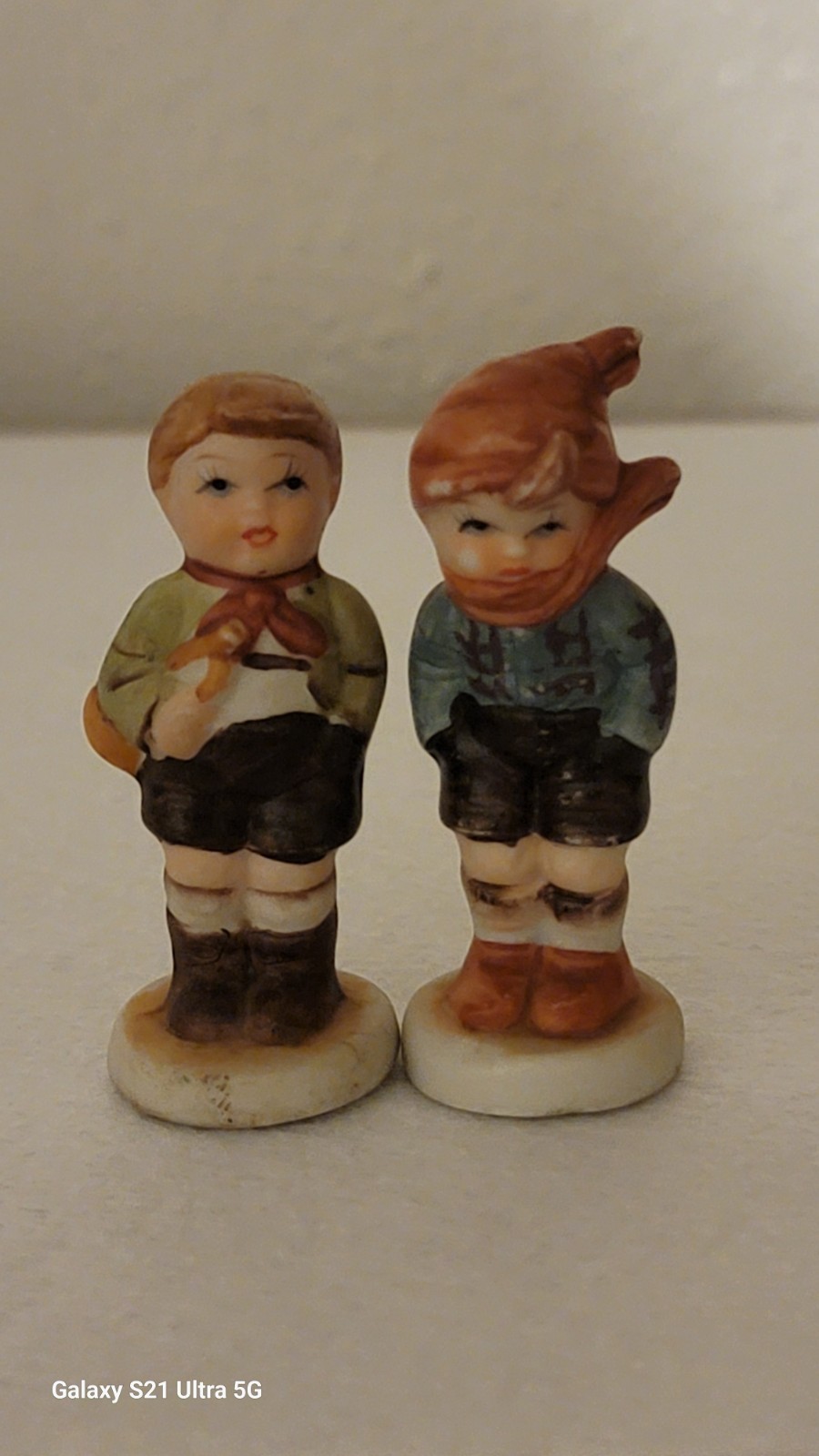 #43 Set Of 2 Vintage Hummel Marchwinds 2 And 3/4 Inches Tall