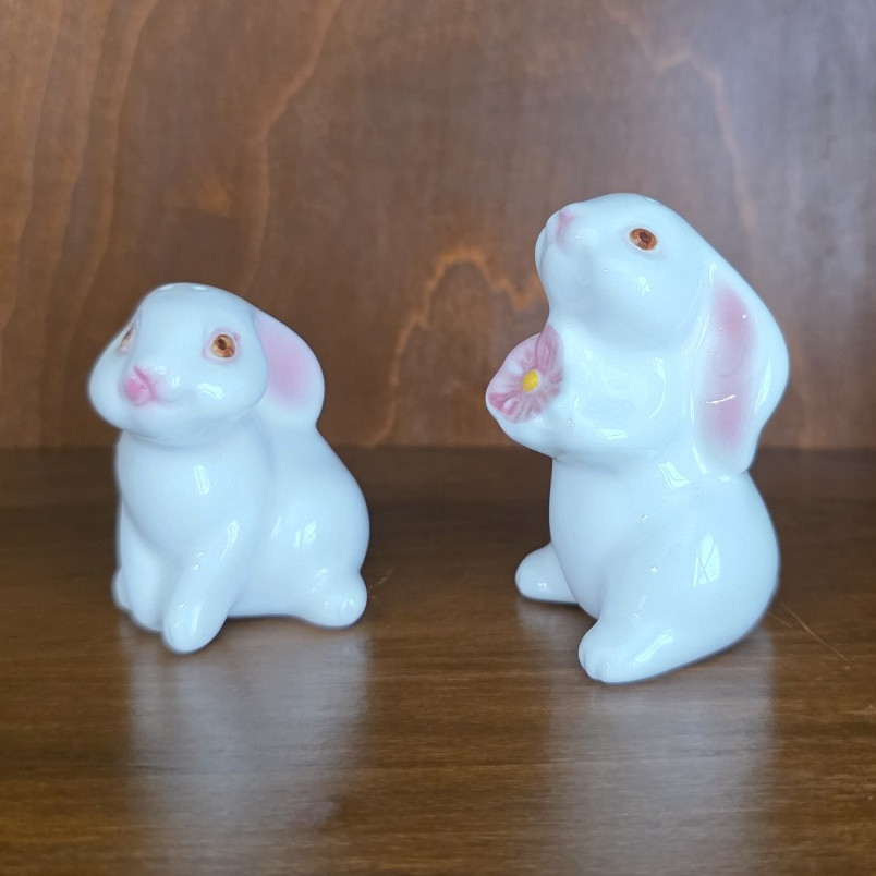 Weiss Brazil Porcelain Bunny Rabbit Set of 2, Salt and Pepper figurines.