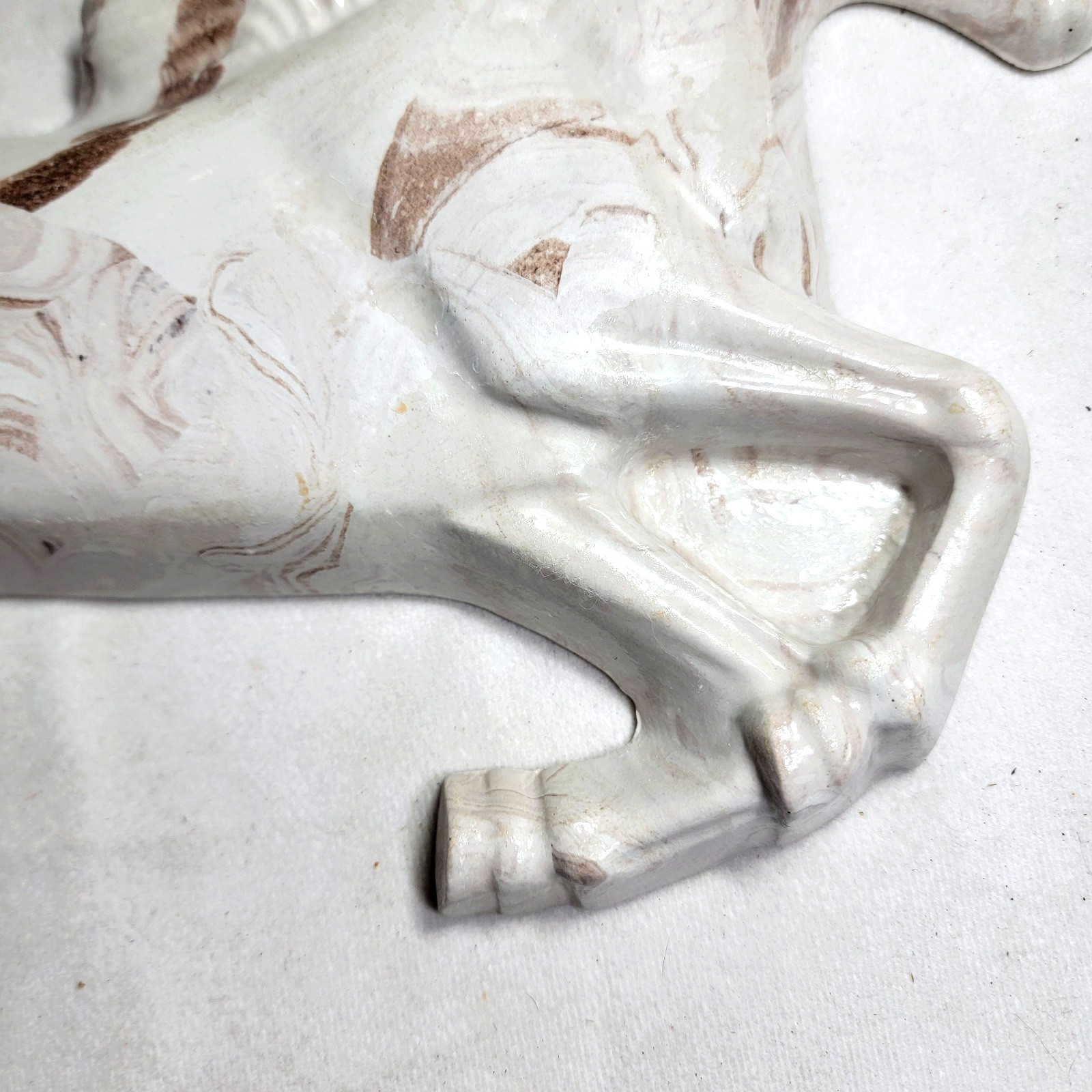 Vintage Resin Galloping Horses Wall Hanging Decor Marble Look and Design