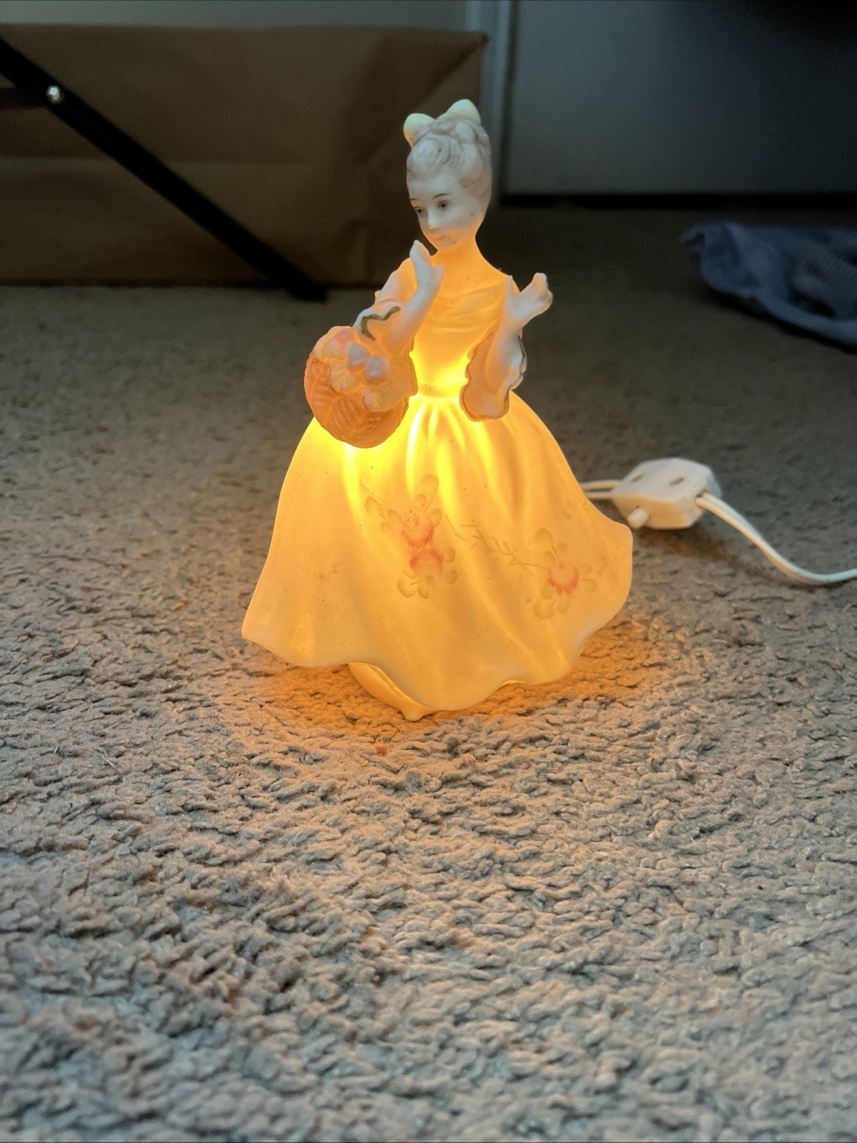 Vtg Lenwile Ardalt Japan Porcelain Girl w/ Basket of Roses Night Light Figurine