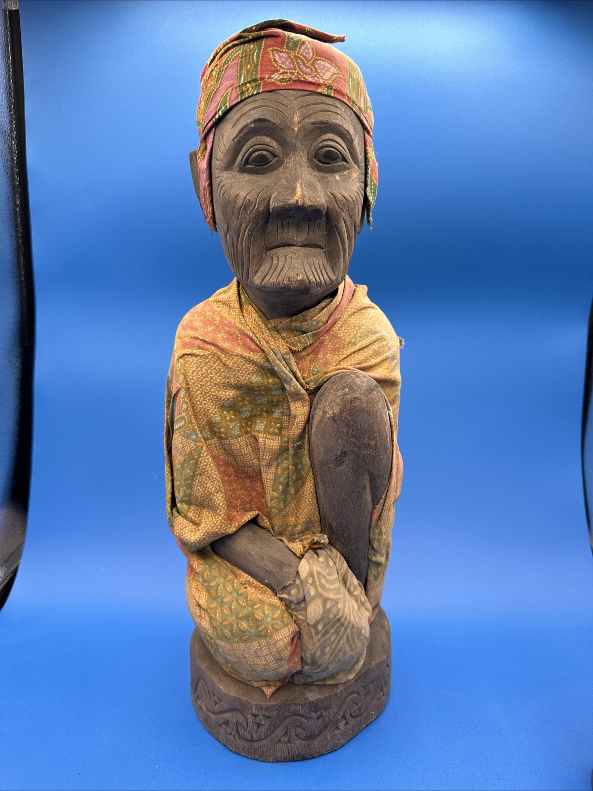 Toraja Tribe Wooden Tribal Ethnic Old Man & Woman Figurine Hand Carved Sulawesi
