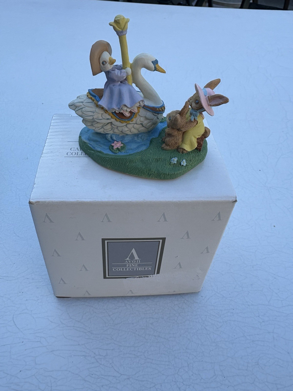 Avon Fine Collectibles Kathy Jeffers Carousel Bunny & Swan Figurine 1993 W/Box