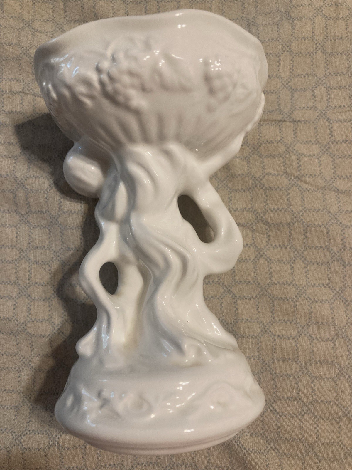 Vintage White Porcelain Ceramic Cherub Angel Soap Dish Candle Holder Churchill