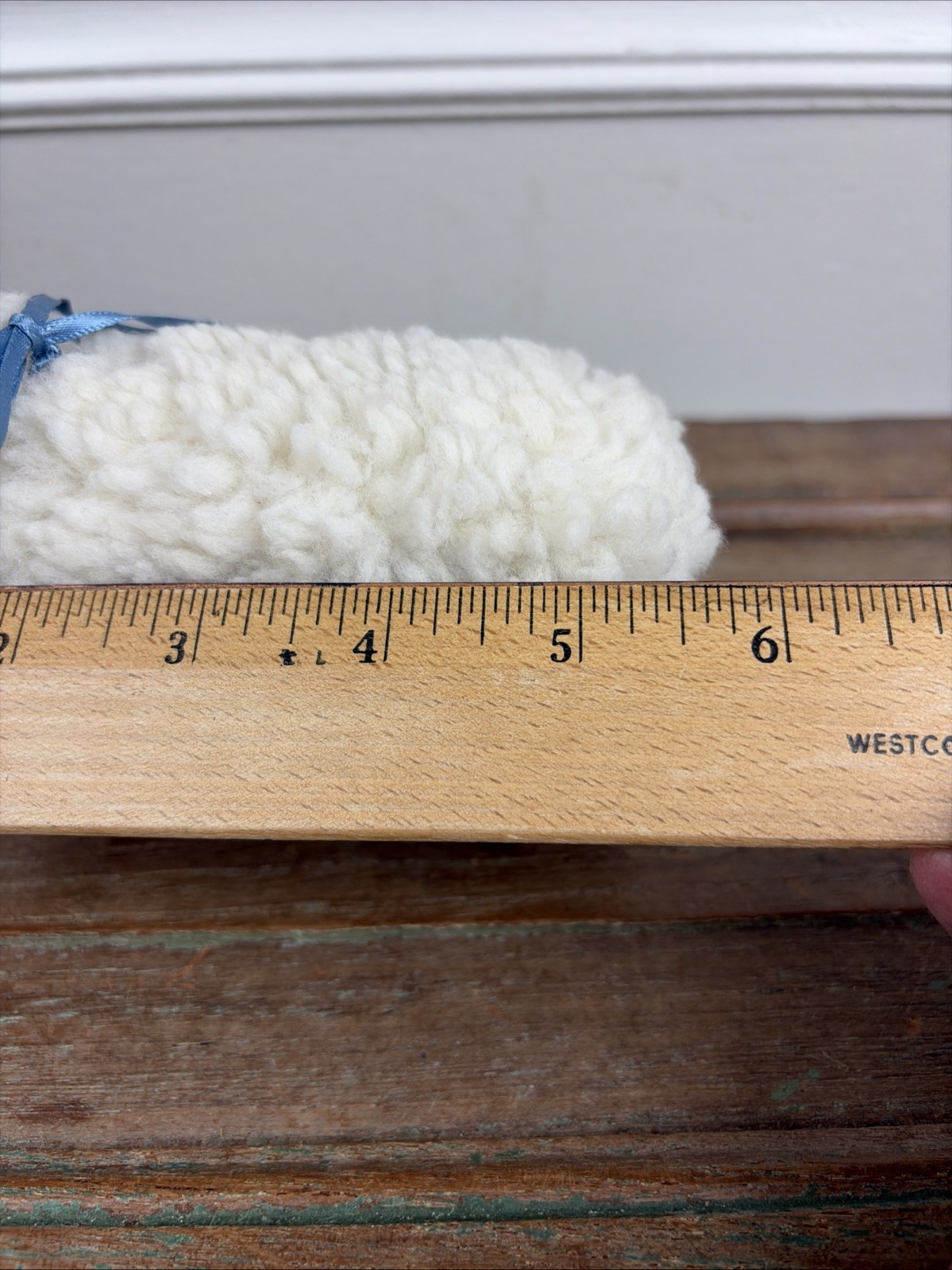 Vtg Handcrafted White Love Ewe Figurine Flocked Wooden 5.75” Long Shelf Sitter