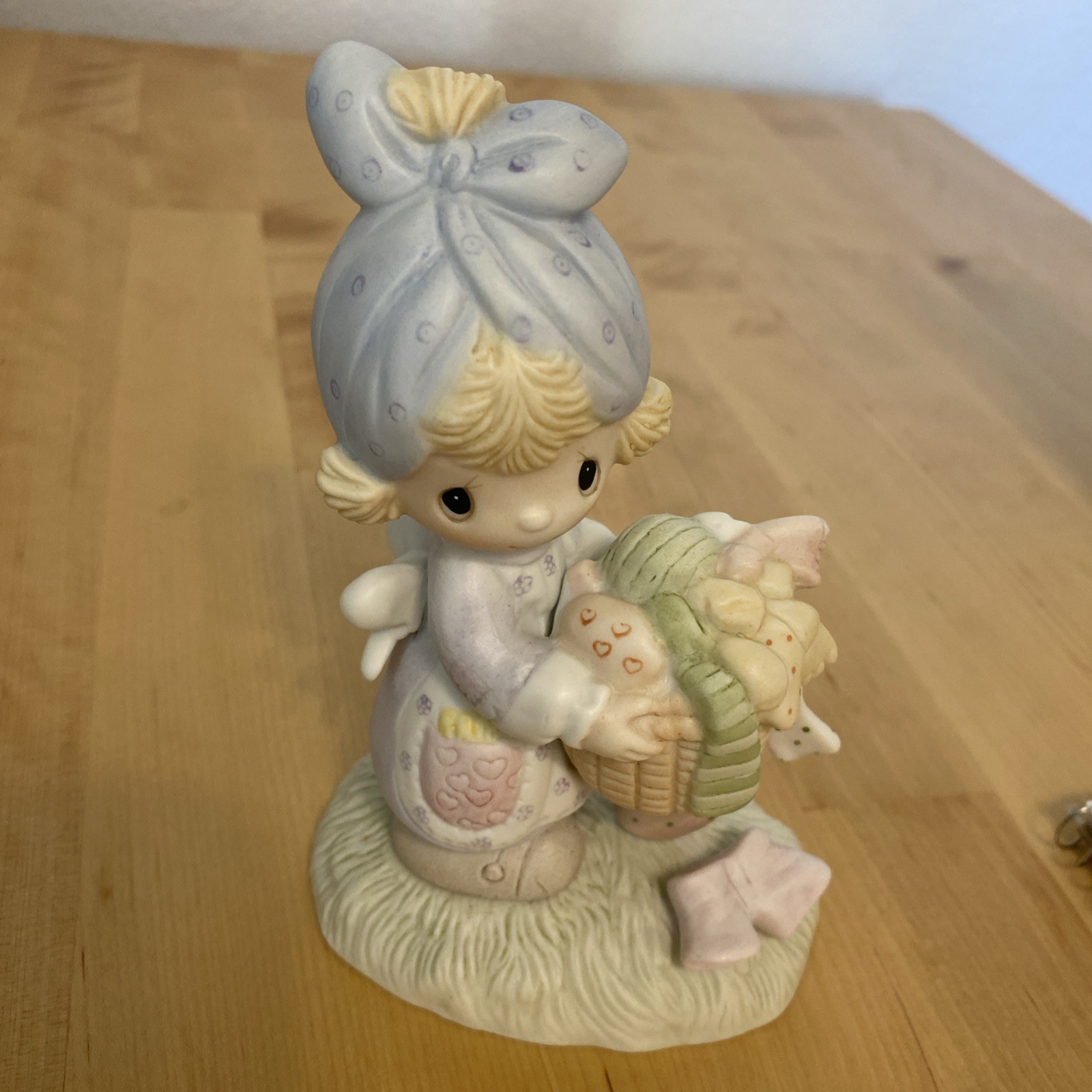 Vintage 1979 Precious Moments “Be Not Weary In Well Doing” Figurine