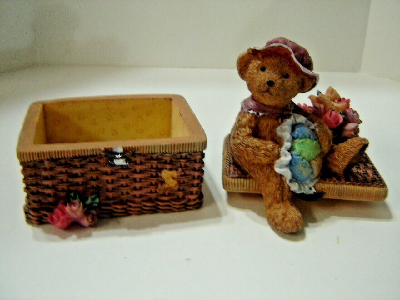 BEAR OLD FASHIONED TRINKET BOX 5 1/4” DECORATIVE COLLECTIBLE STONE RESIN JEWELRY