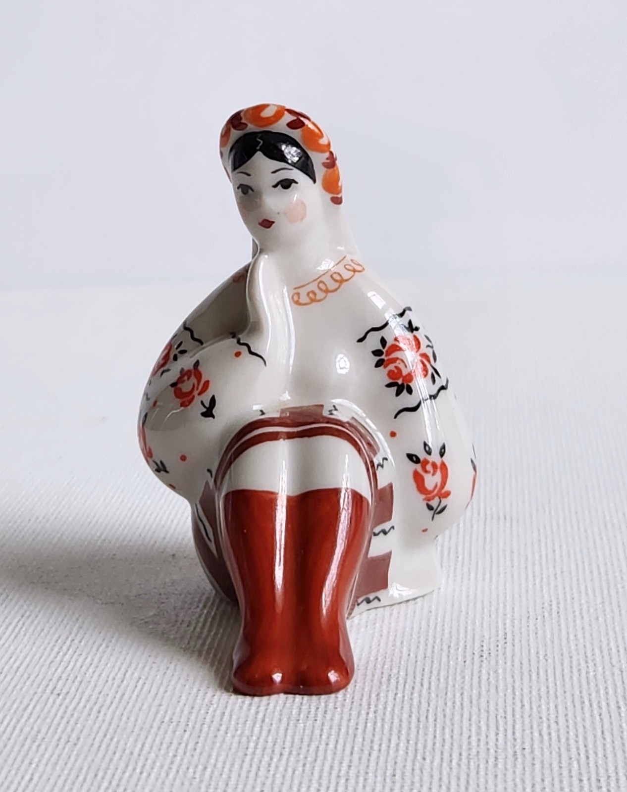 Vintage Porcelain Figurine Traditional Ukrainian Girl Kiev USSR