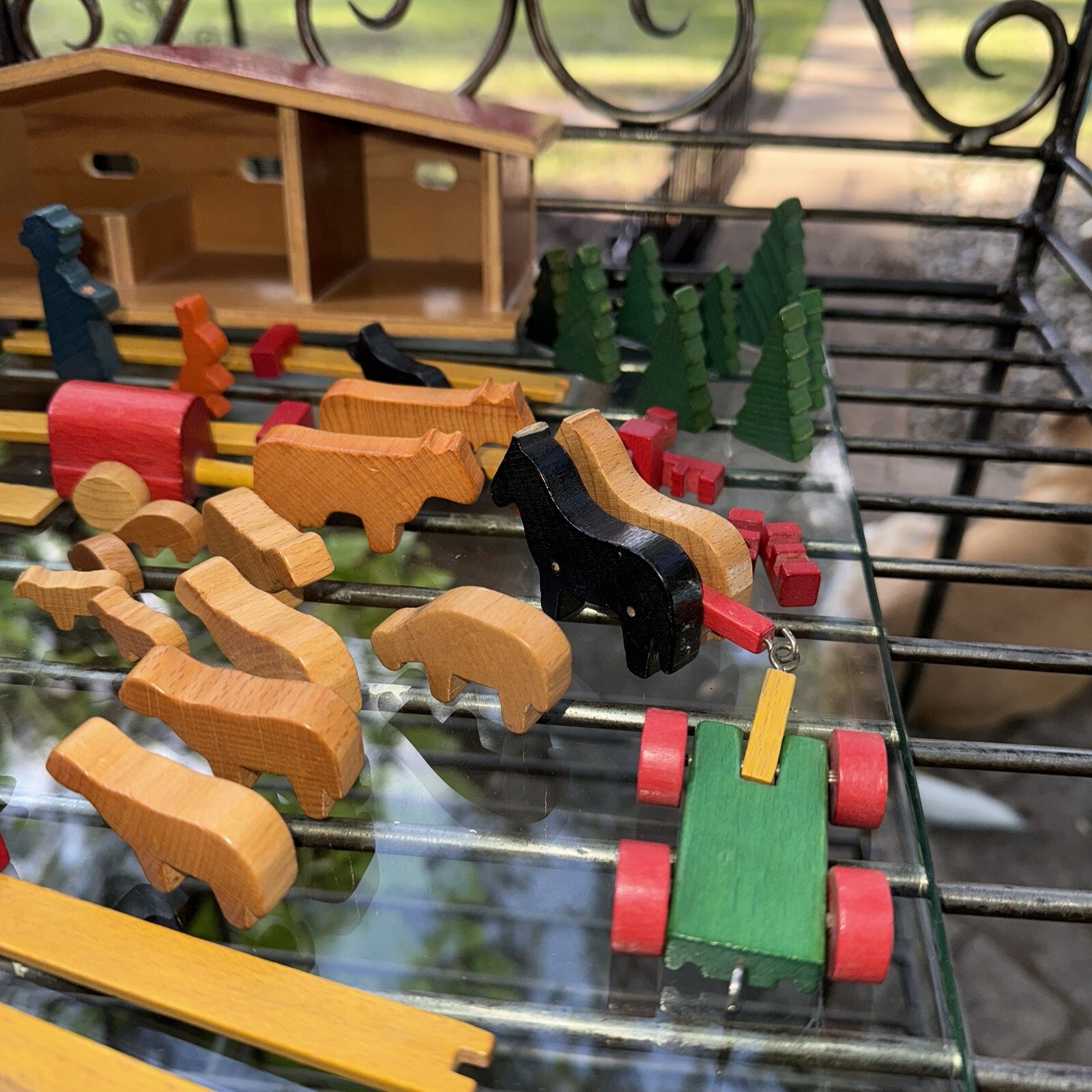 47pc VTG German Miniature Wooden FARM Play Set People & Animals Germany Dusyma