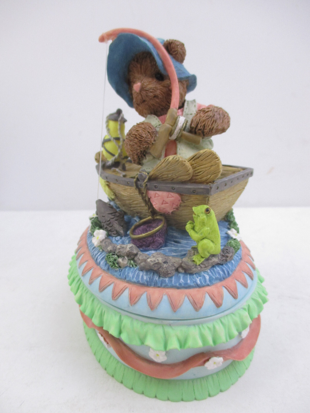 HERITAGE HOUSE – PLAYFUL TEDDY BEARS FIGURINE – GOIN FISHIN’ – NIB