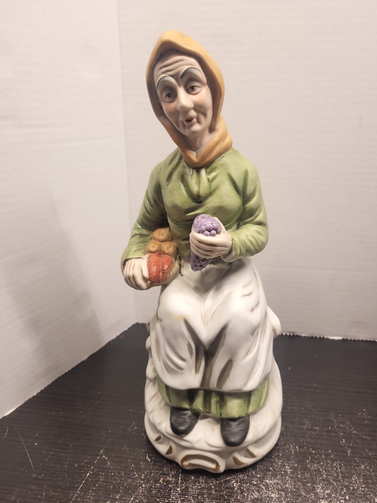 Retro Seated Old Lady With Grapes Marquise Collection Porcelain Figure