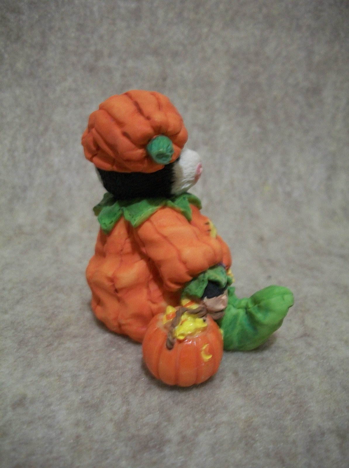 Jack-O-Lantern Moo with Barn – Halloween – Mary Moo Moo Cow Figurine