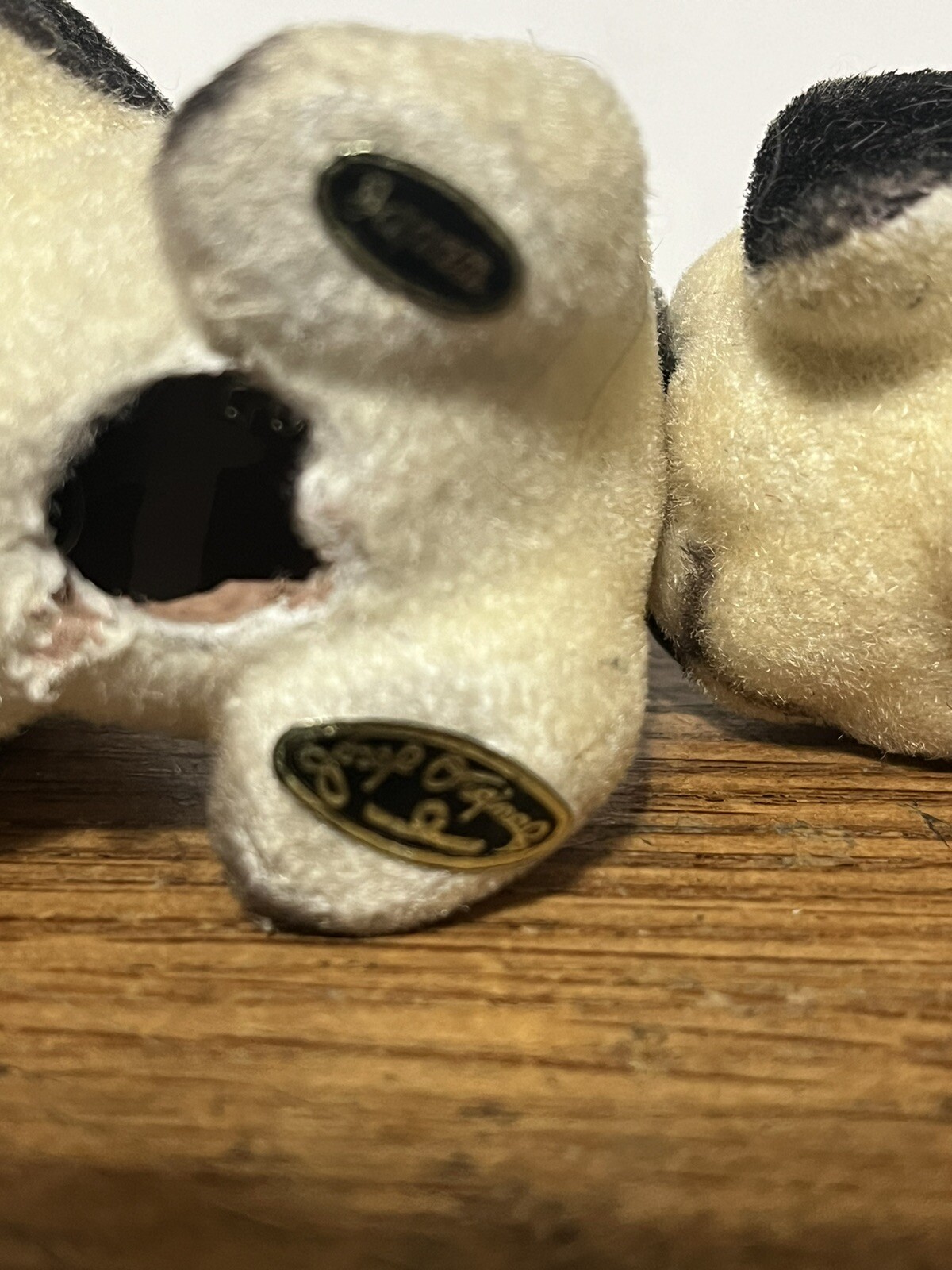 2 flocked Josef original 2.5″ tall dogs white (Beige) & Brown big eyes