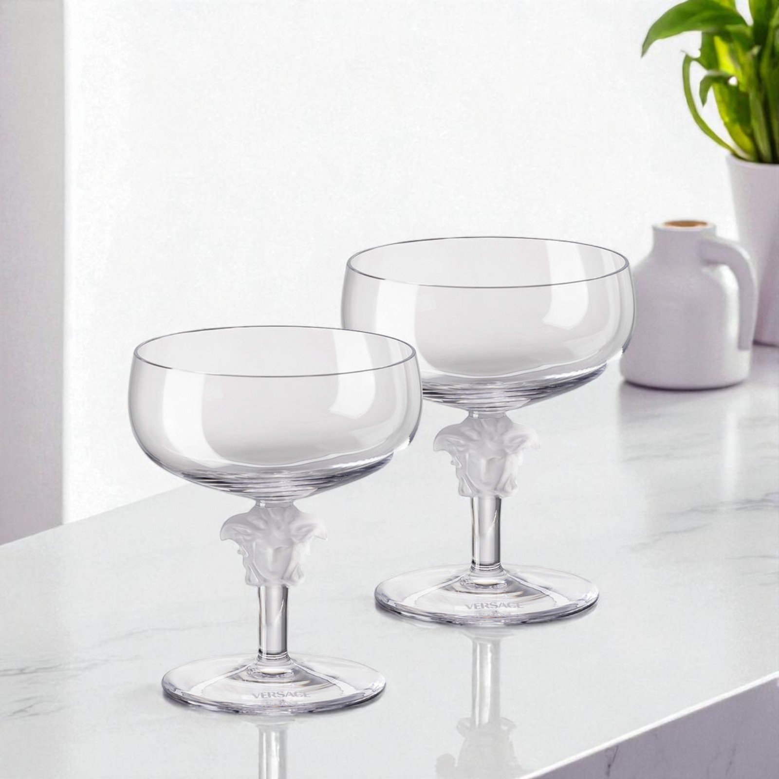 ​Versace Medusa Lumiere 2nd Edition Clear Champagne Goblet – Crystal