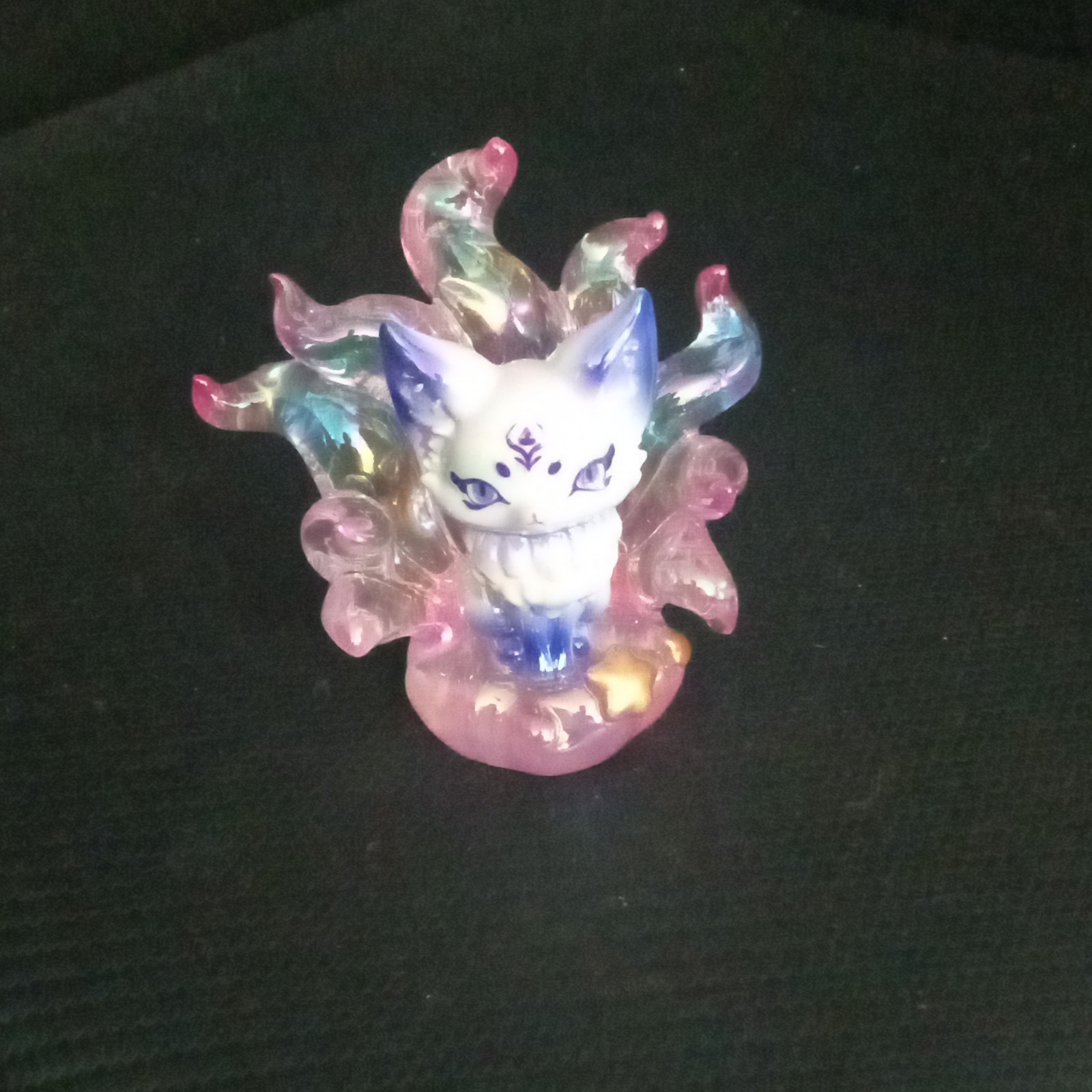 Iridescent Nine-Tailed Fox Figurine,Kitsune Crystal Decor Statue,Lucky Xmas Gift