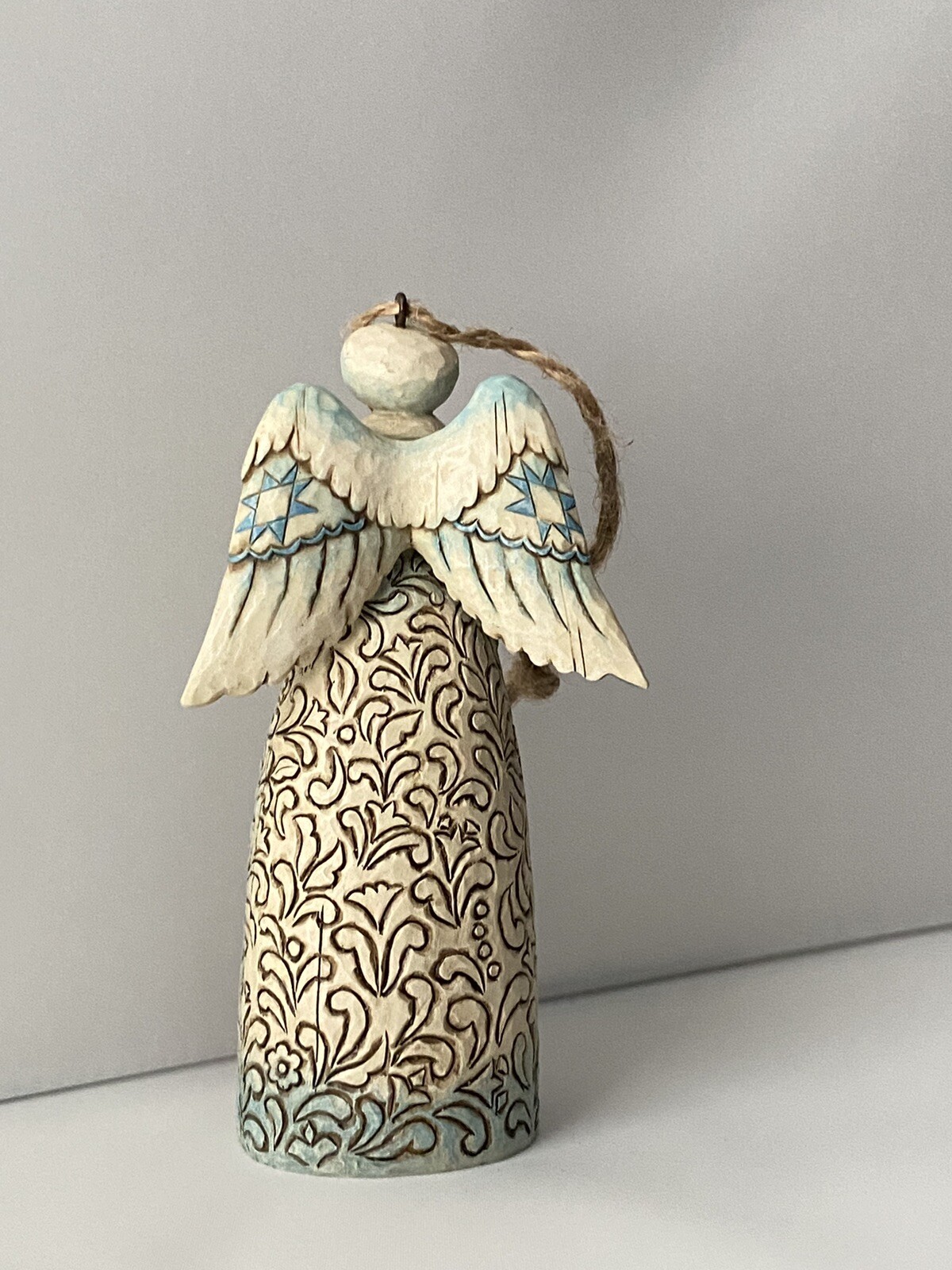 Jim Shore Heartwood Creek Nativity Scene Angel Wooden Ornament 2007