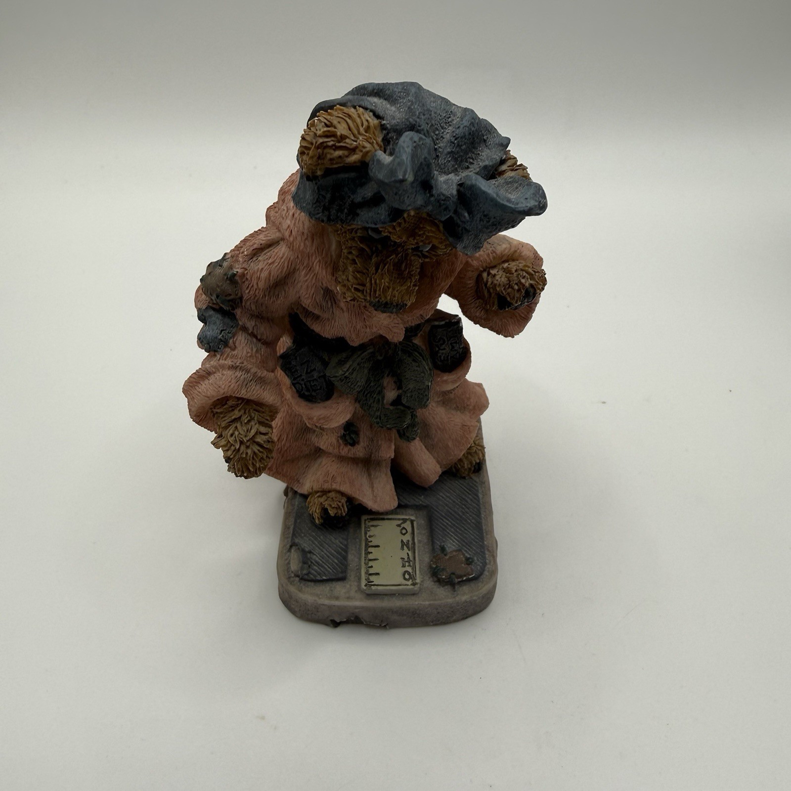 Boyds Bears Lot – Bailey Bear w/ Suitcase #2000 + Ms. Griz #2284 – 2 Figurines