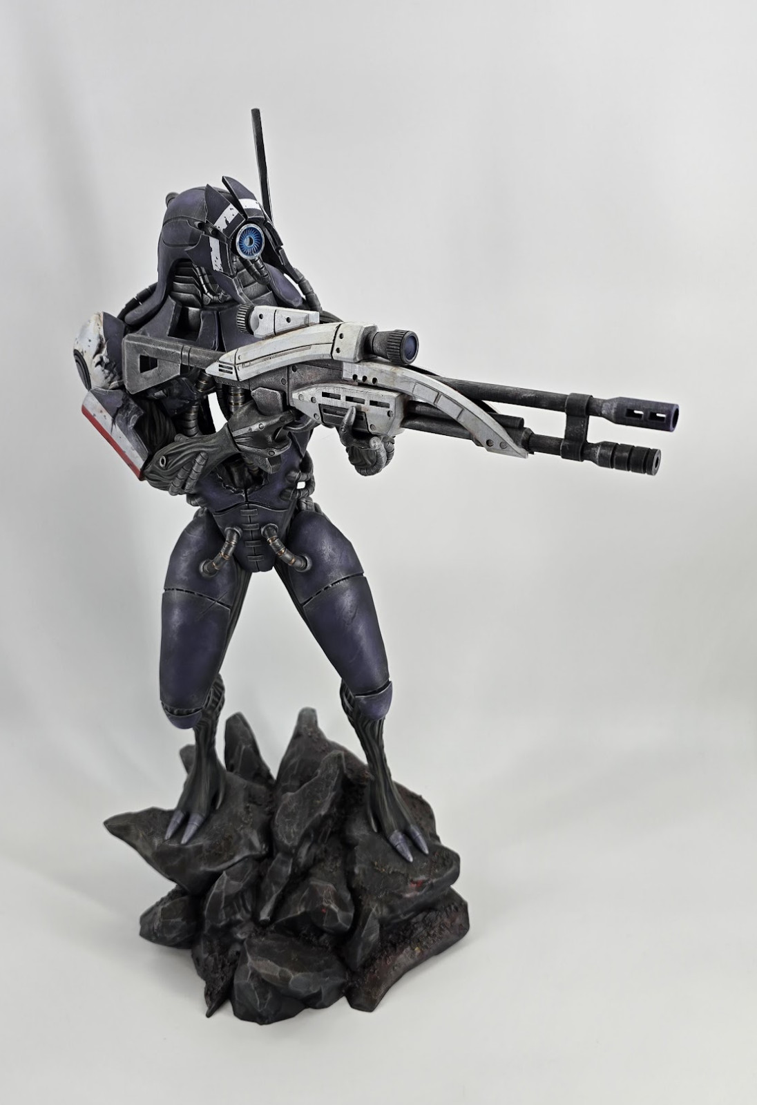 Mass Effect Legion 1/4 Scale 1:4 Scale 3D Printed Hand Made Painted Statue OOAK