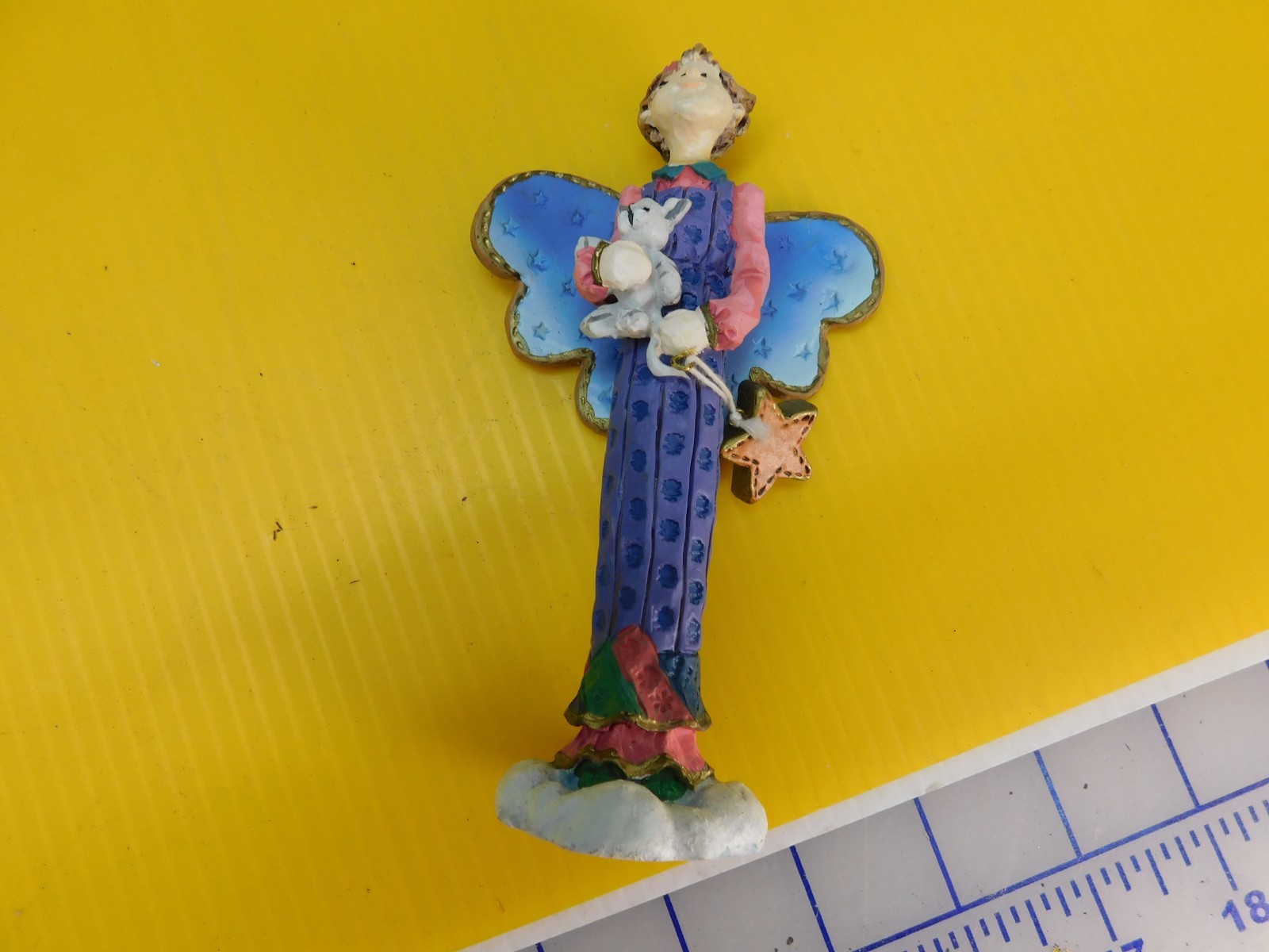 Russ Heavensent Angel Figurine with Puppy, 5.5″, ceramic. No. 13824, BB-1895