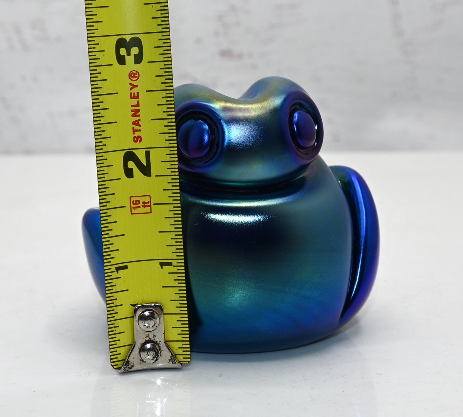 Orient & Flume Art Glass Blue Iridescent Frog Figure 1985 Artist L. Hudin Signed