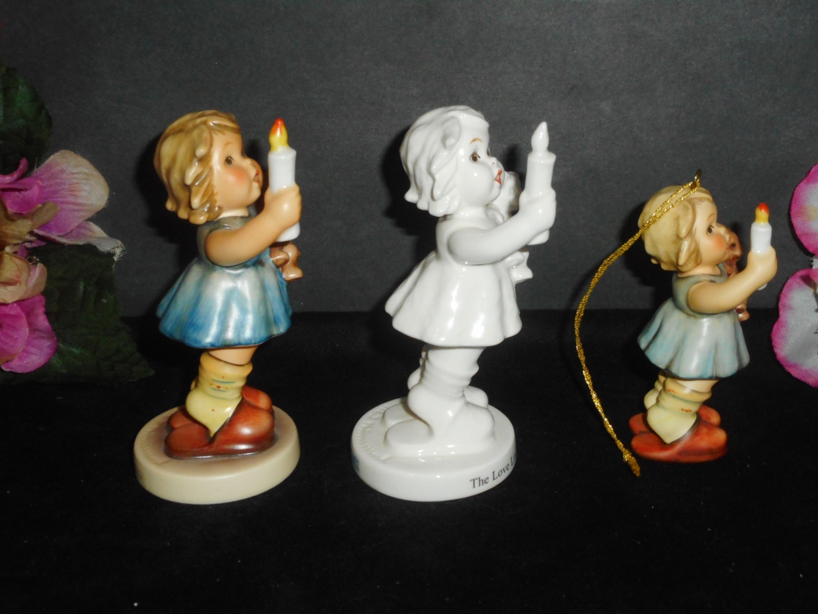 HUMMEL CHRISTMAS WISH FIGURE 2094 + LOVE LIVES ON WHITE & MATCHING ORNAMENT MIB