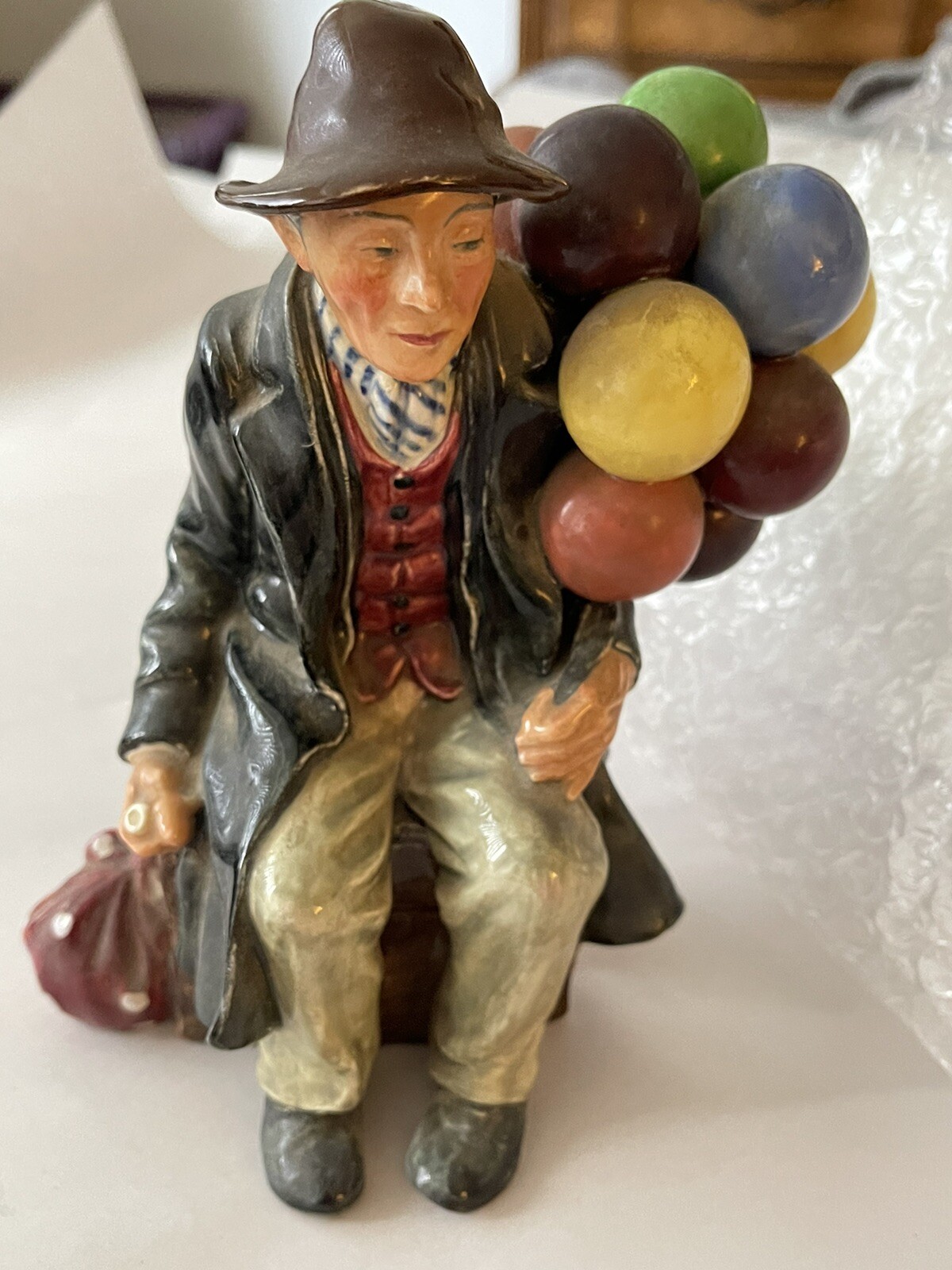 Set Of 2 Royal Doulton “The Old Balloon Seller” #HN 1315 Man And Woman