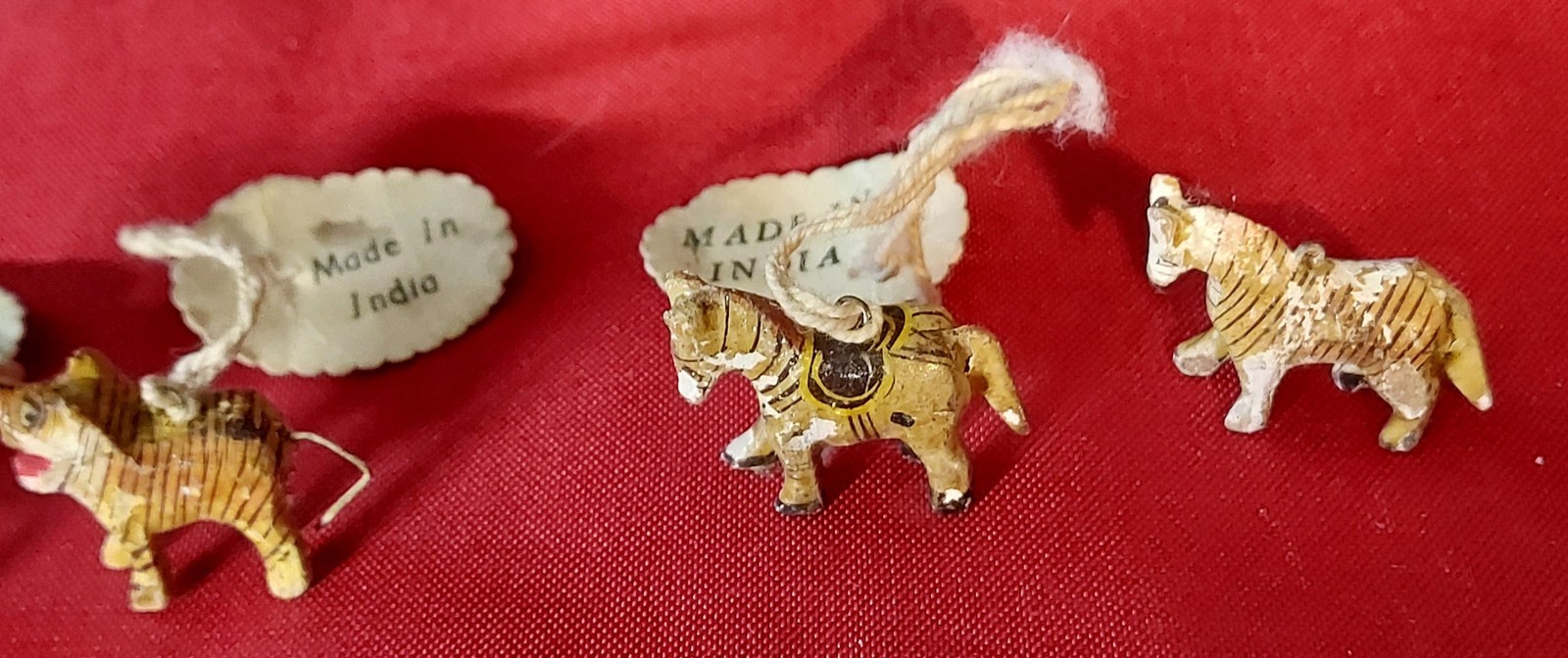 Vintage Lot of 5 Hand Carved Miniature Animals – Made in India – Diorama – AS IS
