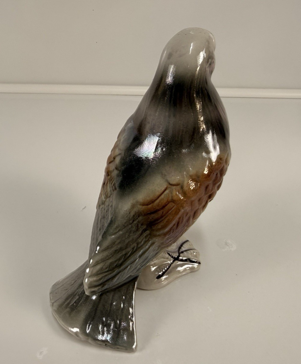 BIRD PIGEON FIGURINE IRIDESCENT LUSTERWARE GLAZED VINTAGE PORCELAIN Brazil 6.5 T