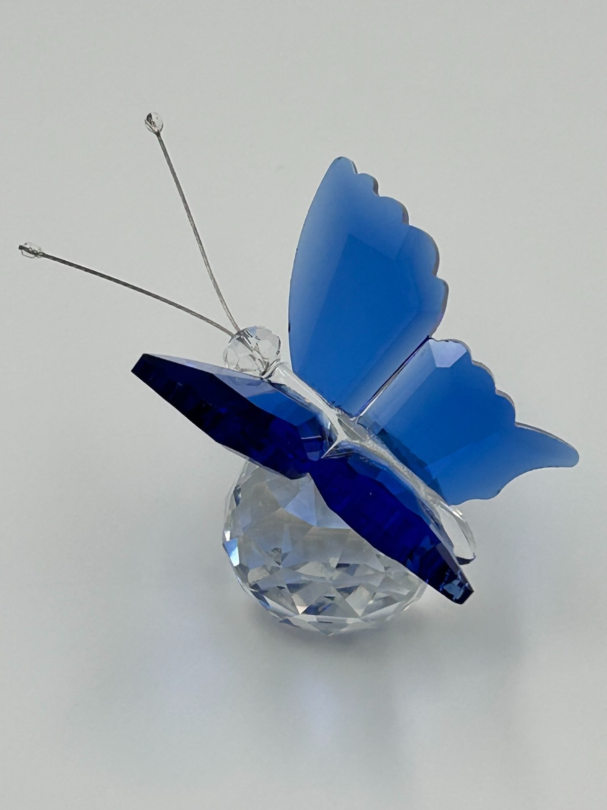Handmade Crystal Cut Glass Colorful Butterfly Figurine Ornament+Gift Bag & Card