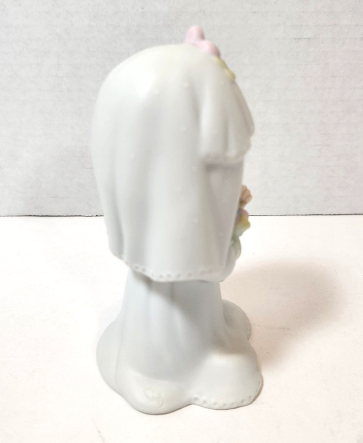 Precious Moments Bride Figurine E 2846 1983 Original Box 4.5″ Vessel Nonsmoker