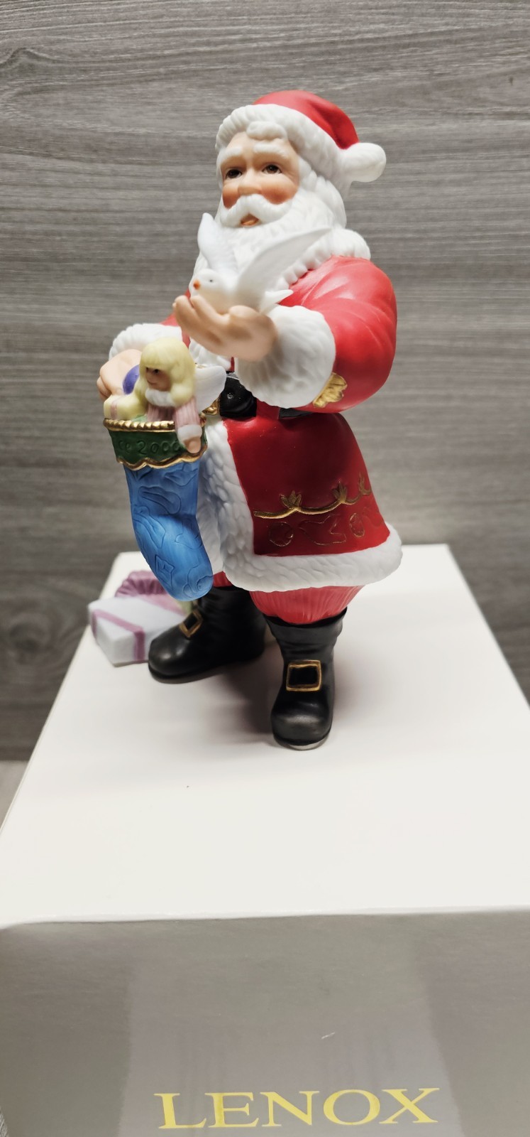 LENOX 2000 annual SANTA CLAUS sculpture Figurine NEW