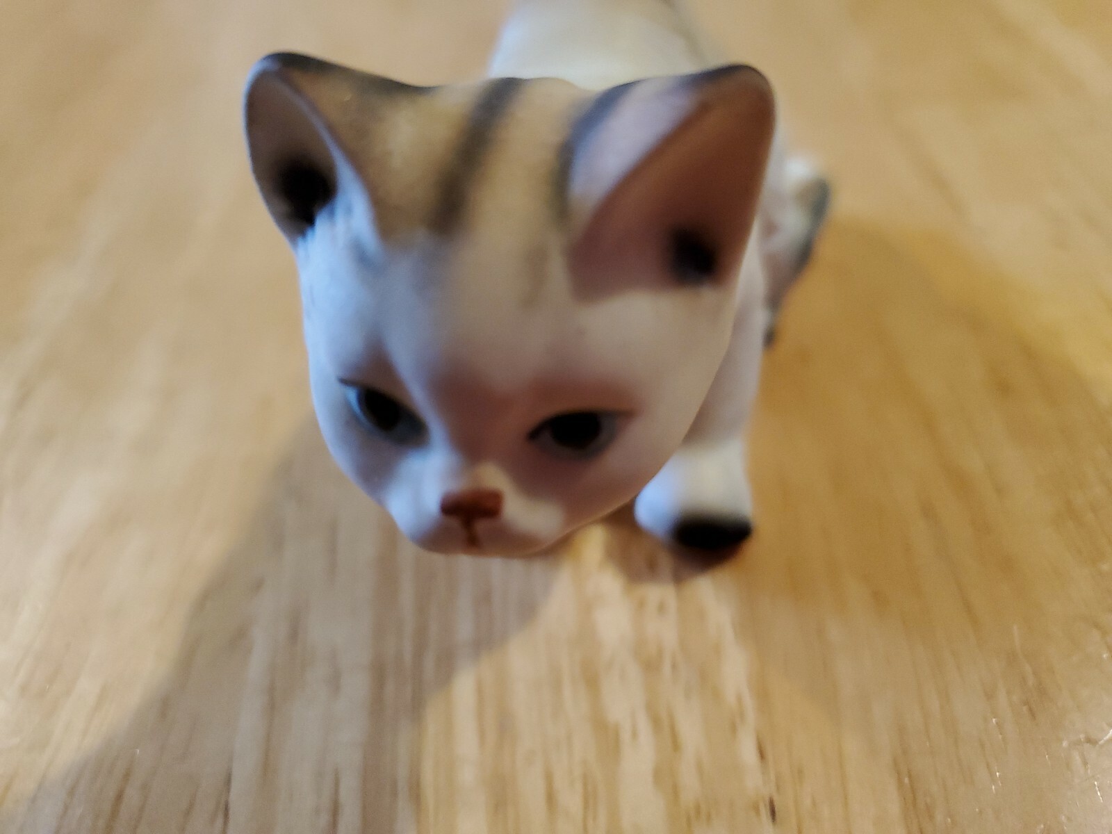 VINTAGE Enesco CAT Orange Black & White Tiger Cat Kitten Figurine Porcelain