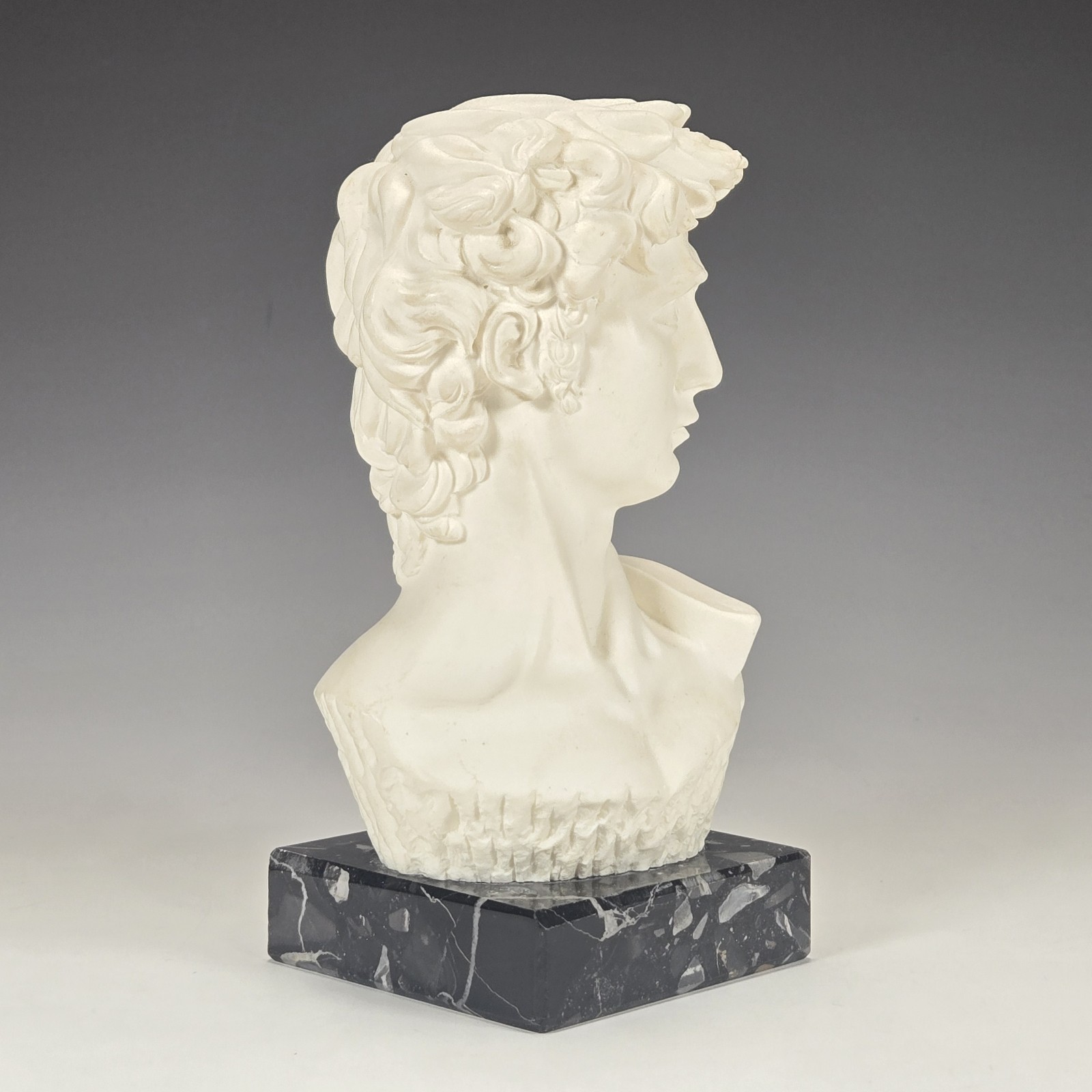 Michelangelo David Bust Sculpture Figurine Heavy Black Marble Base Vintage