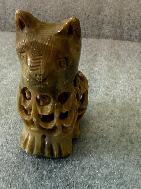 Vintage Hand Carved Tan Soapstone cat with kitten in the Belly Made in India