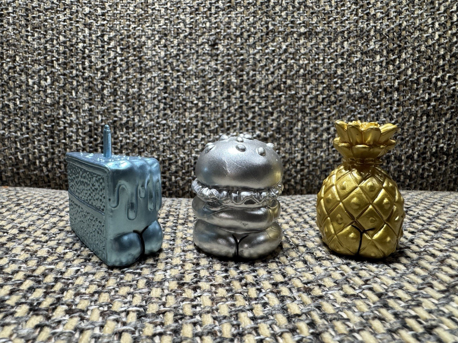3pc RARE Set Hamburger, Pineapple & Cake Metallic plastic BUTT Figurines. RARE!!