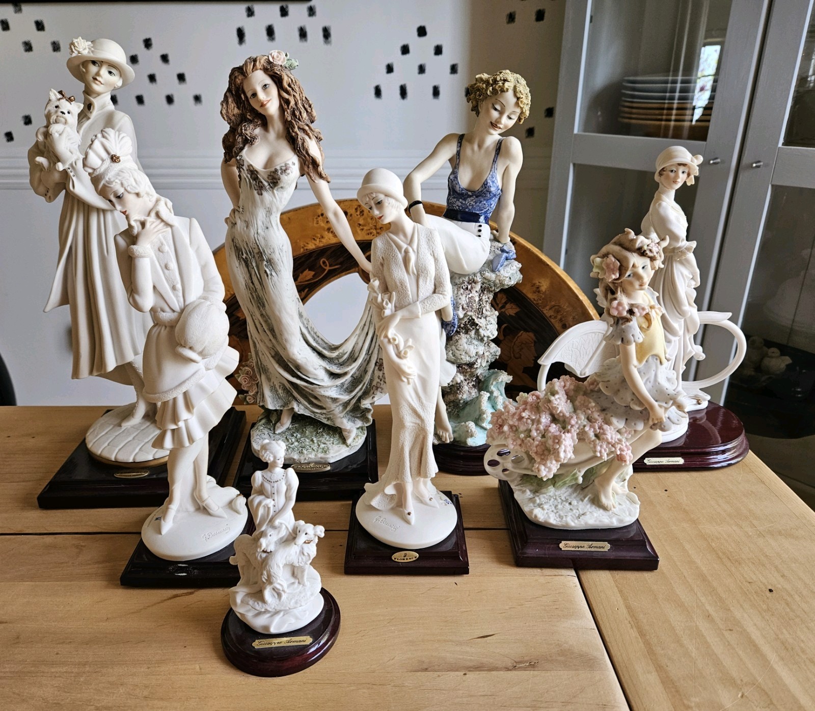 Giuseppe Armani Porcelain Figurine “Flowers Feast” 1141P Bimba Con Carriola