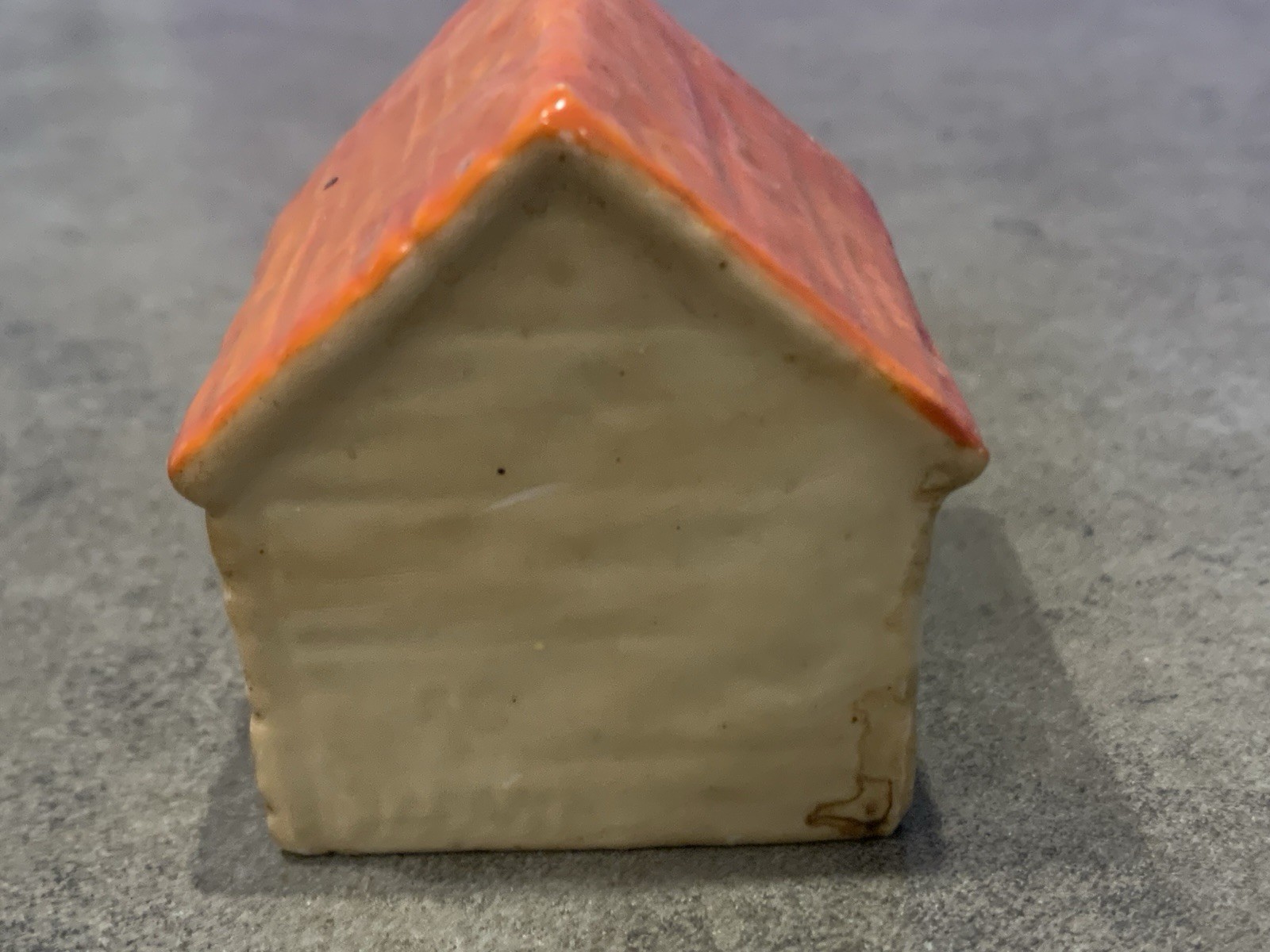 Vintage Beige And Orange Dog House Doghouse Ceramic Figure
