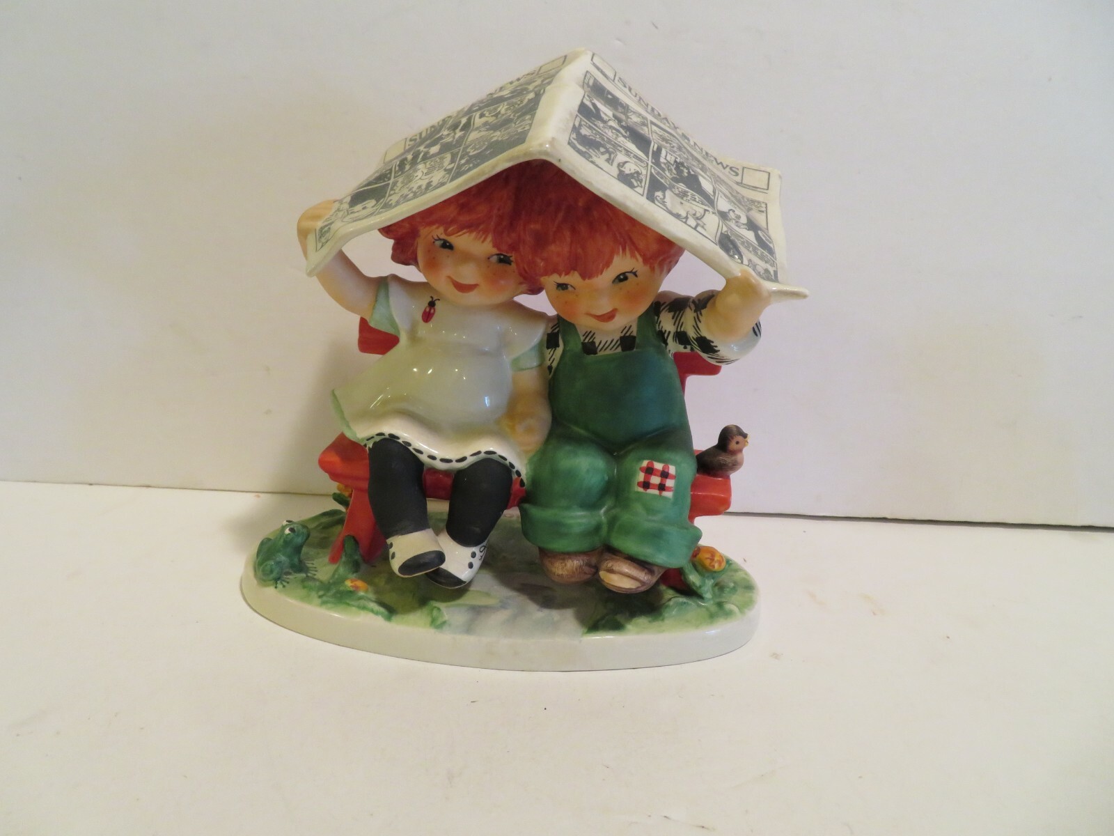 GOEBEL W.GERMANY RED HEADS LET IT RAIN FIGURINE CHARLOT BYJ -1967 sunday news