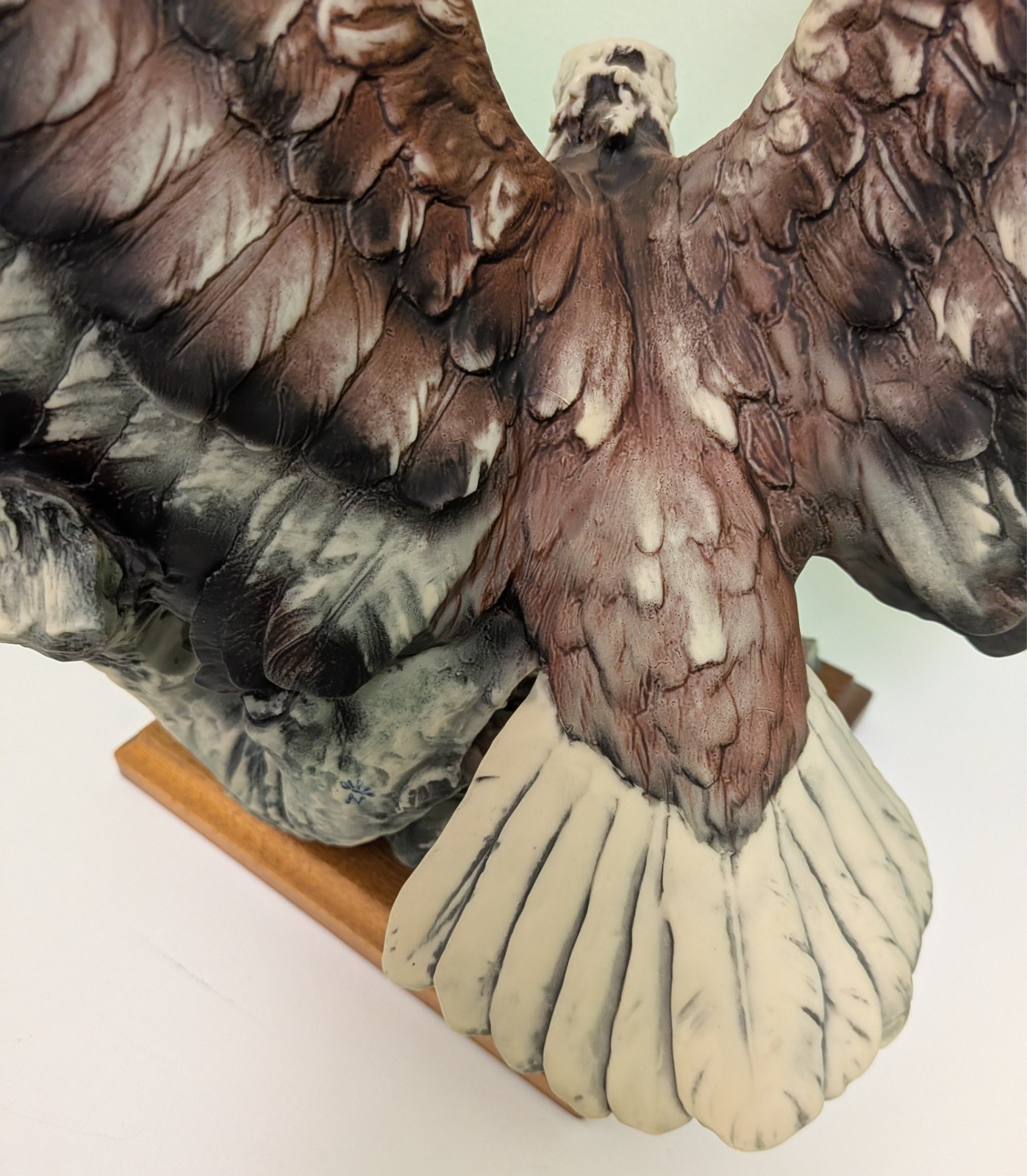 RARE Vintage CAPODIMONTE Giuseppe Armani 17″ Bald Eagle w/Nest Resin Sculpture
