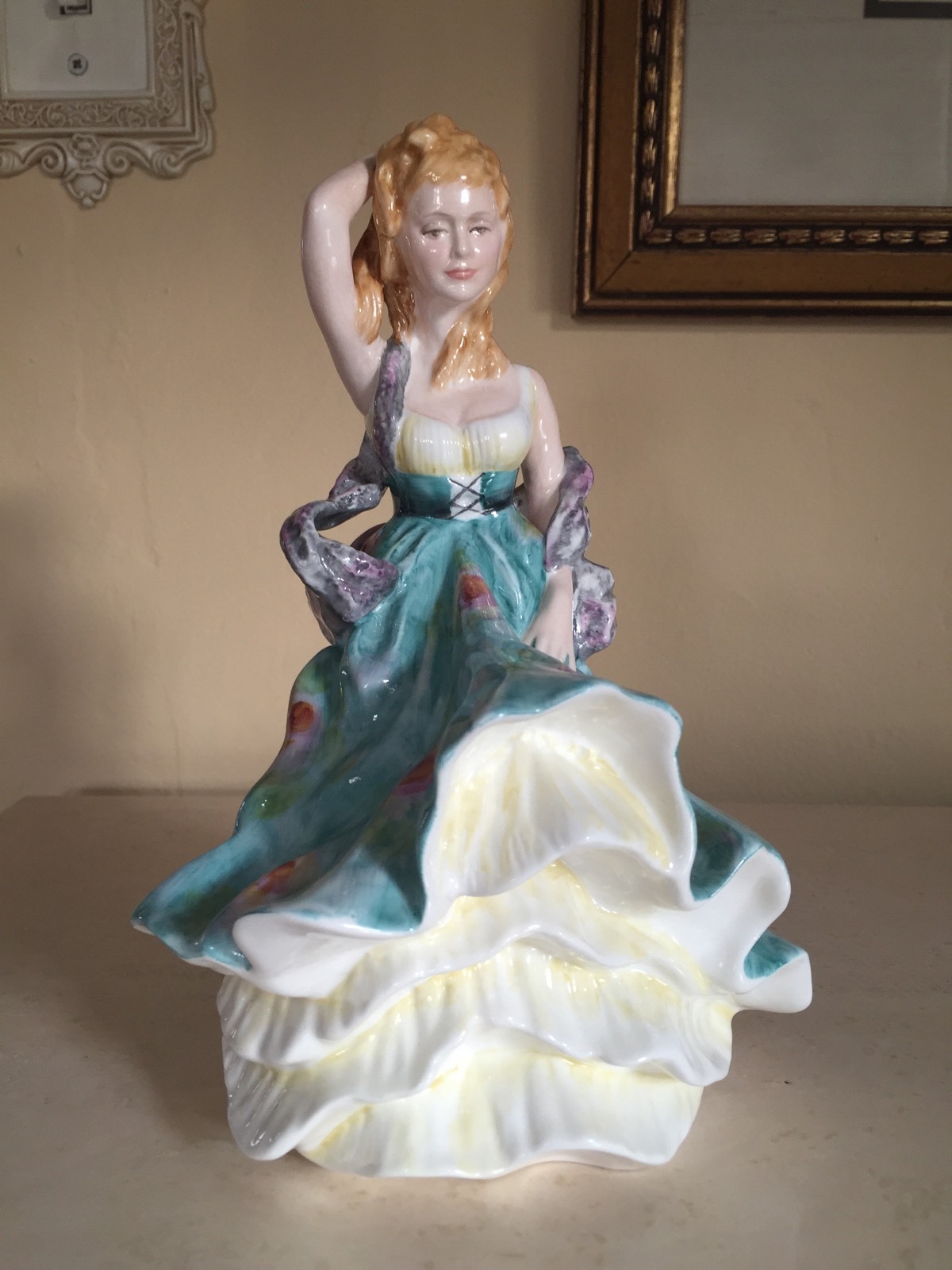 Renaissance Figurine Petite Ladies Sheridan Artist Signed